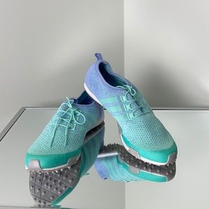 Adidas Lightweight Mint Green Sneakers – Women’s Size 7.5, Excellent Condition